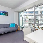 Central Two Bedroom On Queen Street