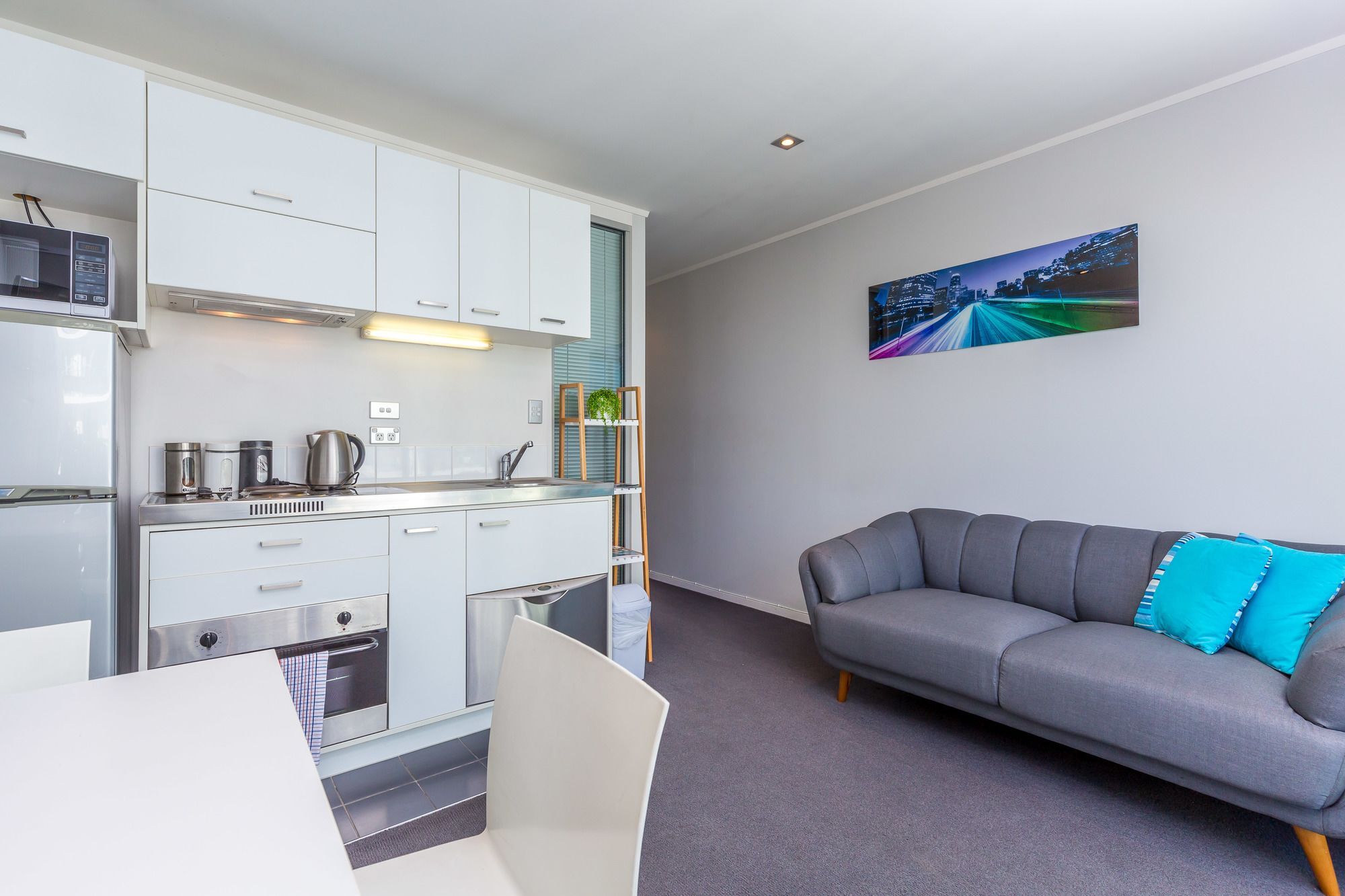 Two Bedroom On Queen Street Apartment Auckland